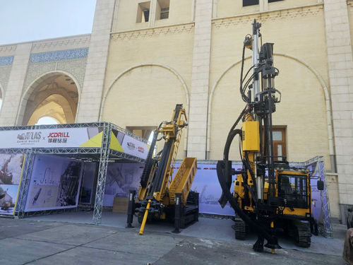 JRC500 and JC800 Drilling Rigs at International Exhibition
