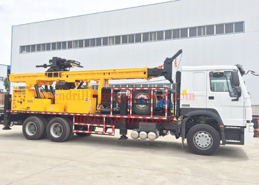 Rotary Mobile Borehole Drilling Machine , Truck Mounted Water Well Drilling Equipment